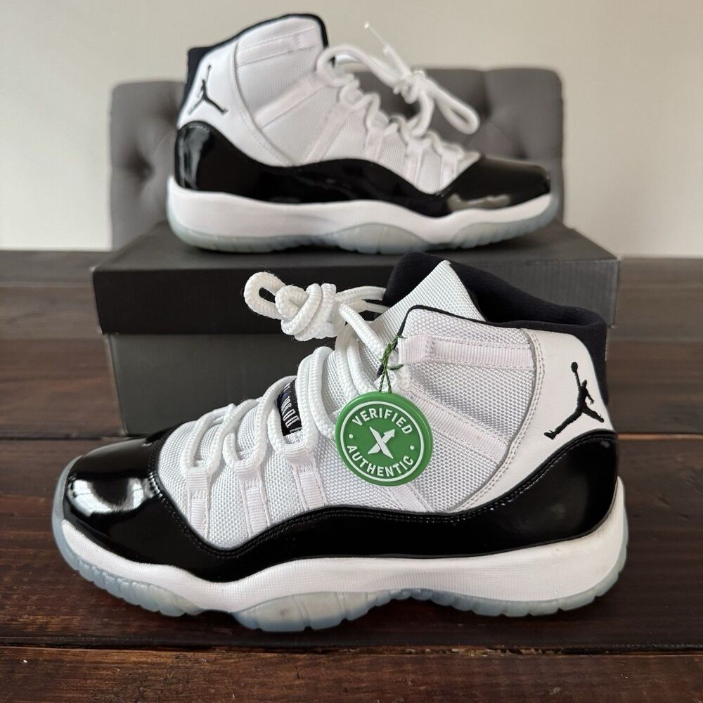 Air Jordan 11 Retro GS Concord Shoes